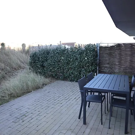 In Near The Beach, Cleaning Included *